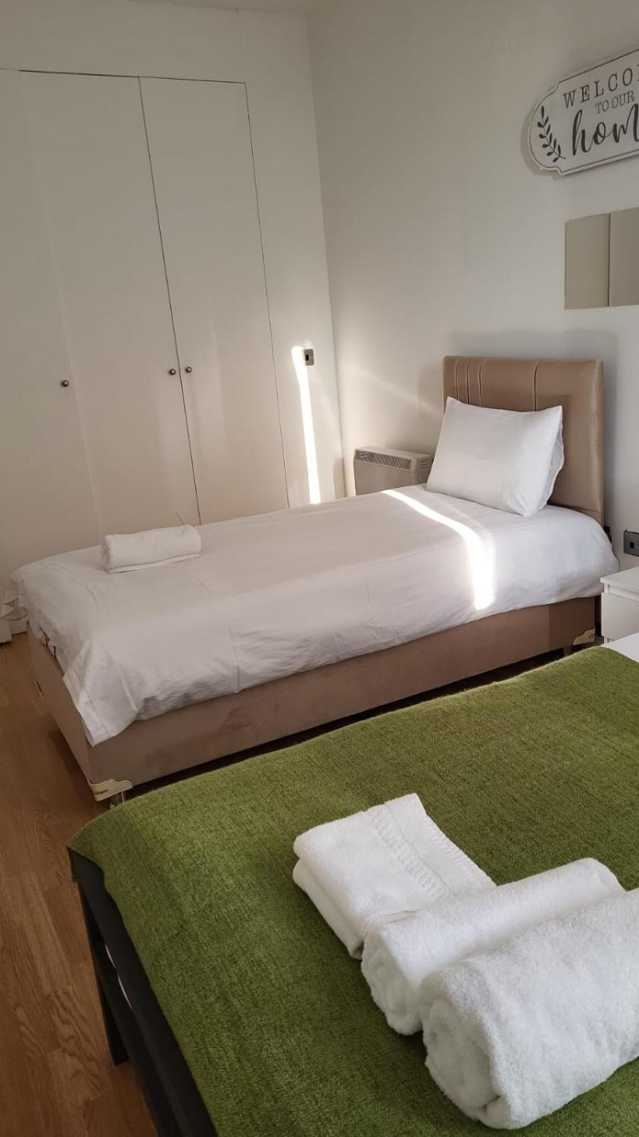 Апартаменти Cosy Entire Flat In Whitechapel Лондон Екстер'єр фото